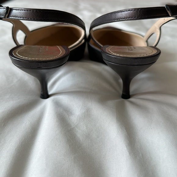 Bottega Veneta sling backs - Picture 3 of 7